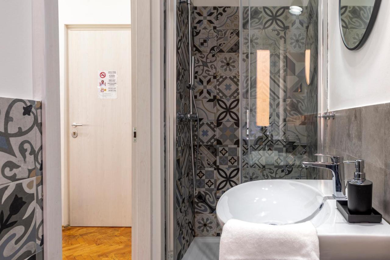 Lovely Guest-Room With Private Bathroom Триест Экстерьер фото